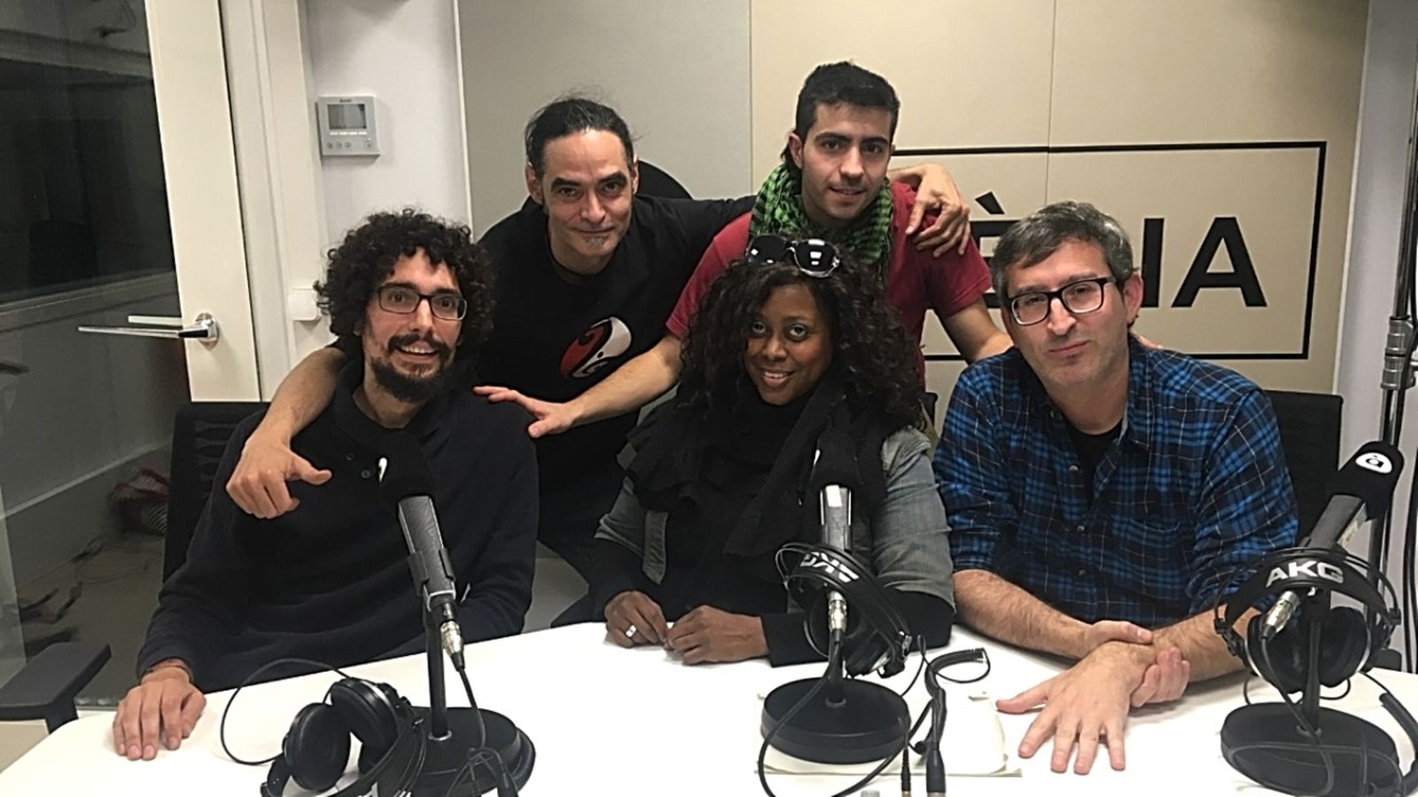16.01.2020 | Frankie's Funkinjectors, La Bien Querida i "Sons del passat" amb Amystis