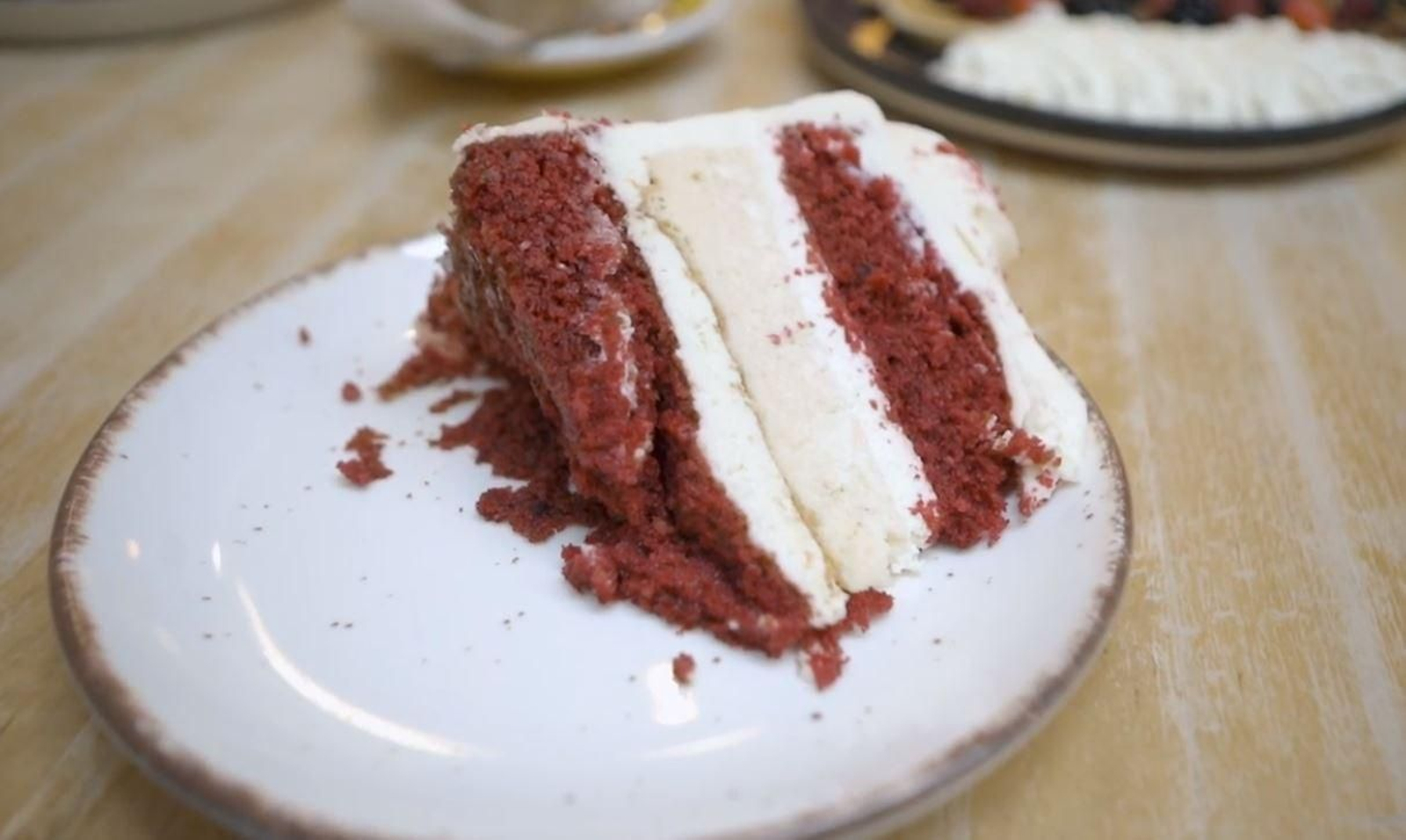 Pastís anomenat 'Red velvet' farcit de crema de formatge