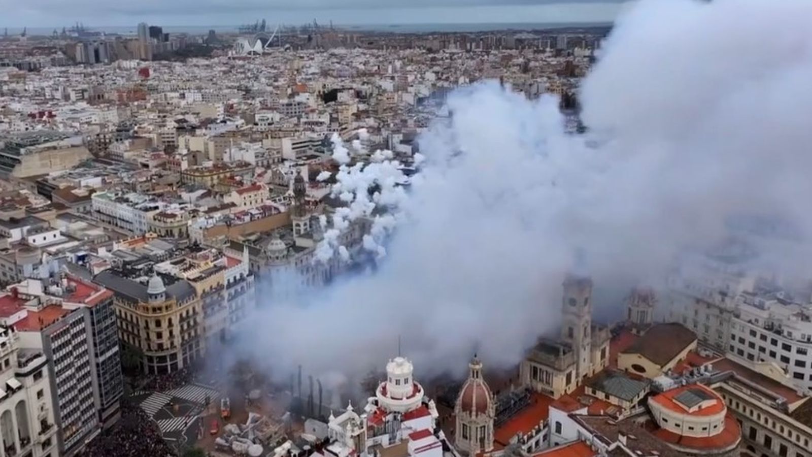 07.03.2026 | Especial Falles: La mascletà -  Pirotècnia Nadal-Martí