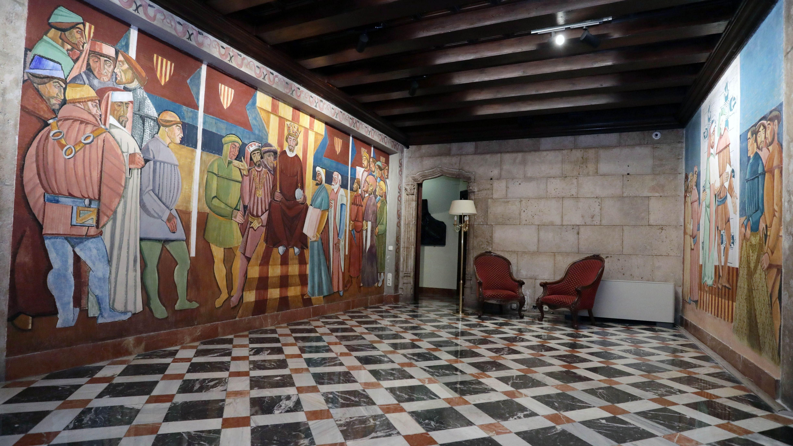 Pintures murals cubistes de José Vento, restaurades recentment, sobre el privilegi del Consolat del Mar al Palau de la Generalitat Pintures murals cubistes de José Vento, restaurades recentment, sobre el privilegi del Consolat del Mar al Palau de la Generalitat