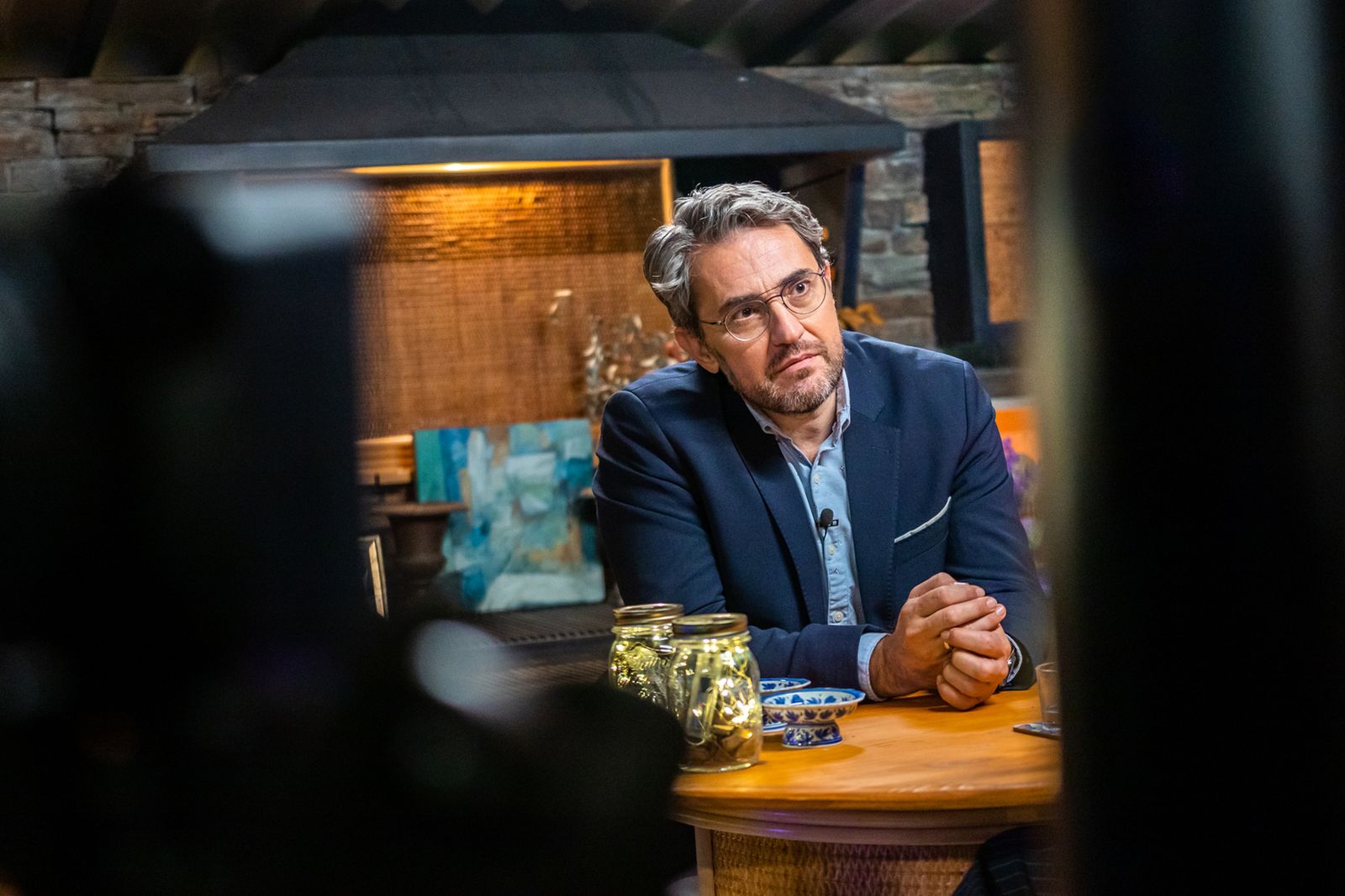 'La vida al Màxim' té setze càmares repartides per tot el plató, que converteixen l'espectador en el “l'ull que tot ho veu”.