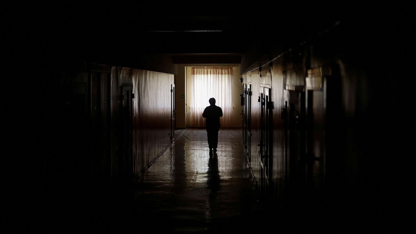 Un centre hospitalari a fosques pels talls elèctrics a Mikolaiv Un centre hospitalari a fosques pels talls elèctrics a Mikolaiv