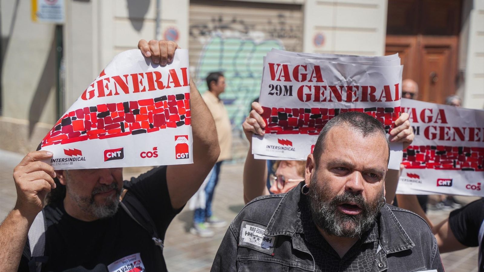 Membres de tots els sindicats convocants de la vaga general del 29M