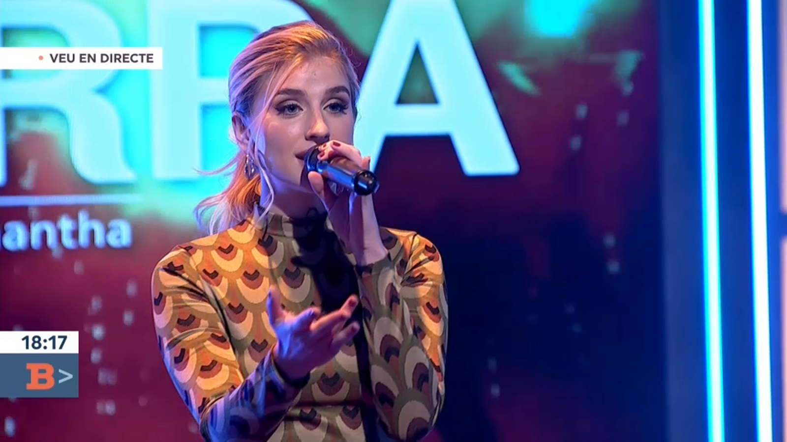 Samantha en Bona vesprada canta 'Mi tierra'