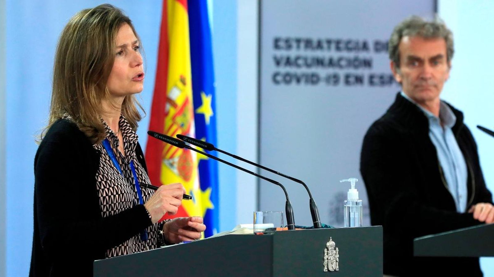 La directora de l'Agència Espanyola del Medicament en la roda de premsa que ha oferit amb Fernando Simón