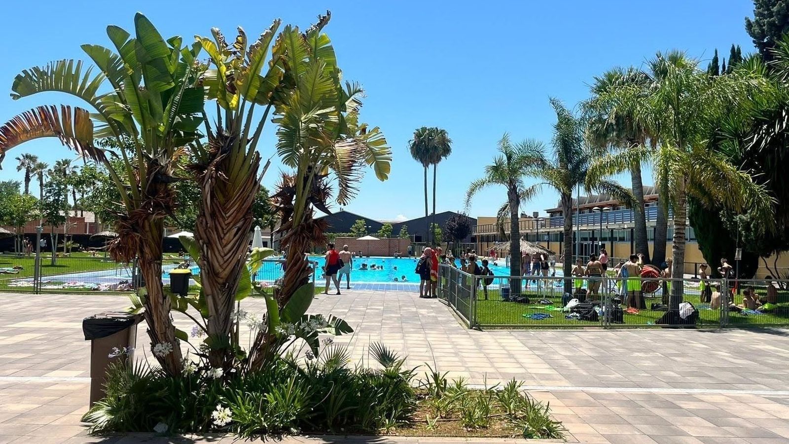 Piscina municipal Alaquàs tancada