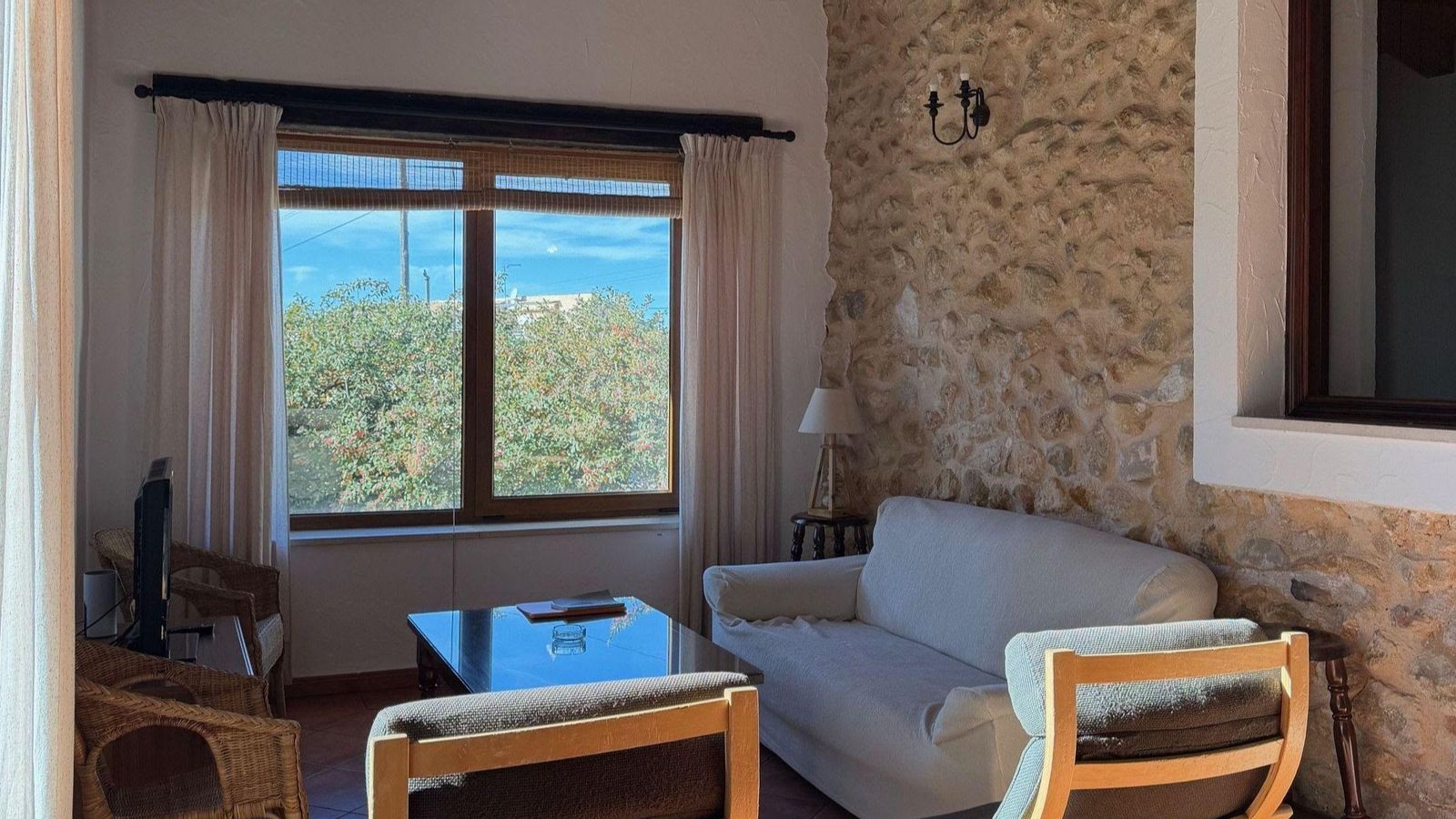 Allotjament d'un poble d'interior de la Comunitat Valenciana