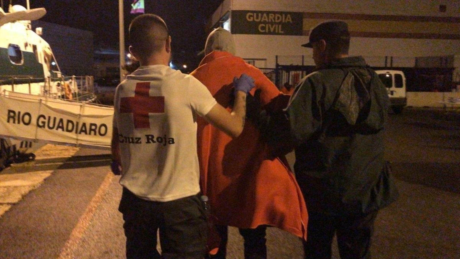 La primera embarcació l'ha localitzada la Guàrdia Civil i la segona, Salvament Marítim.
