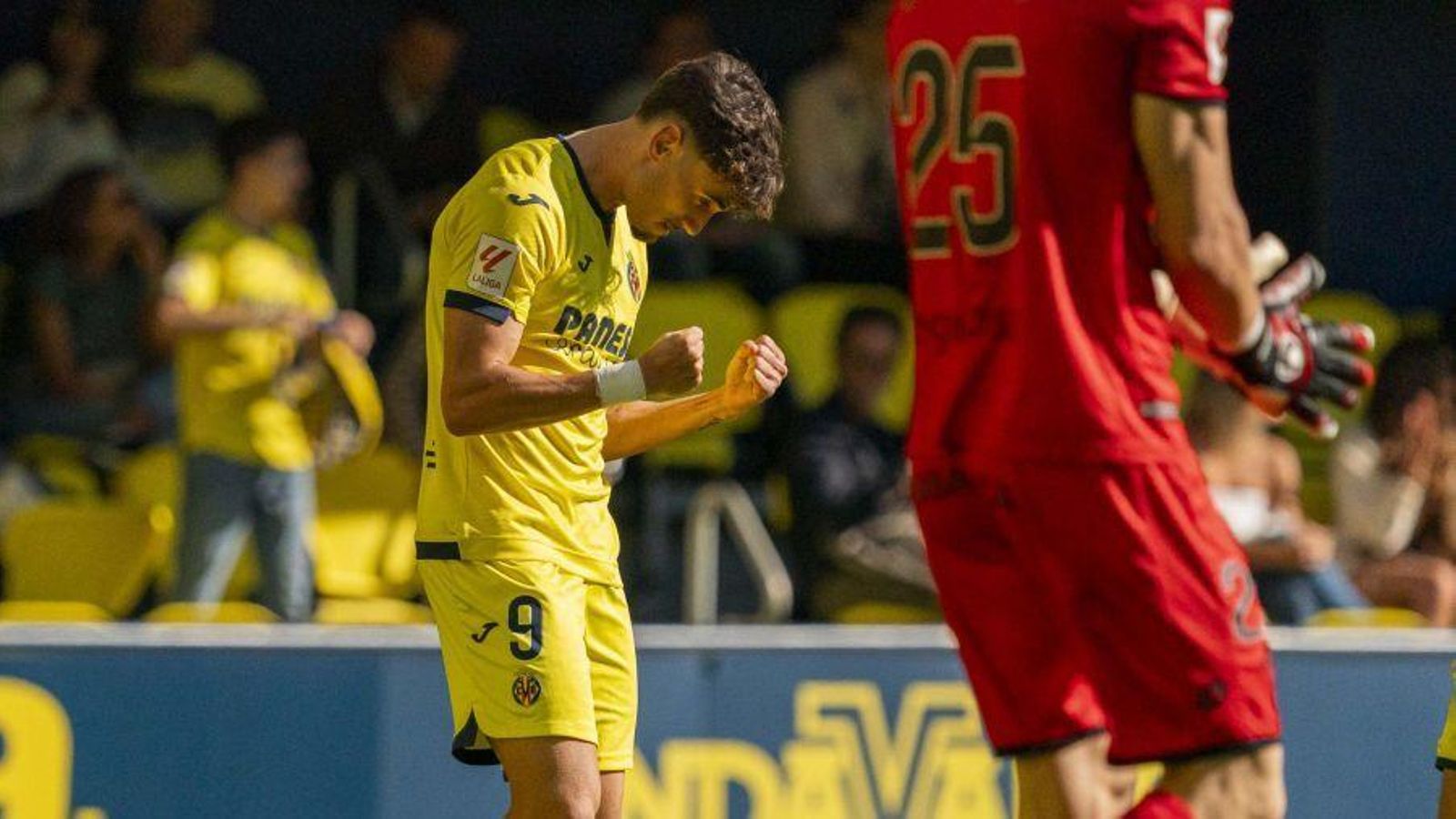 Forés celebra el gol