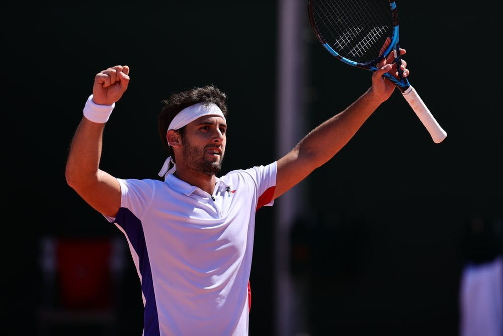 El valencià Carlos Taberner celebra un punt a Paris
