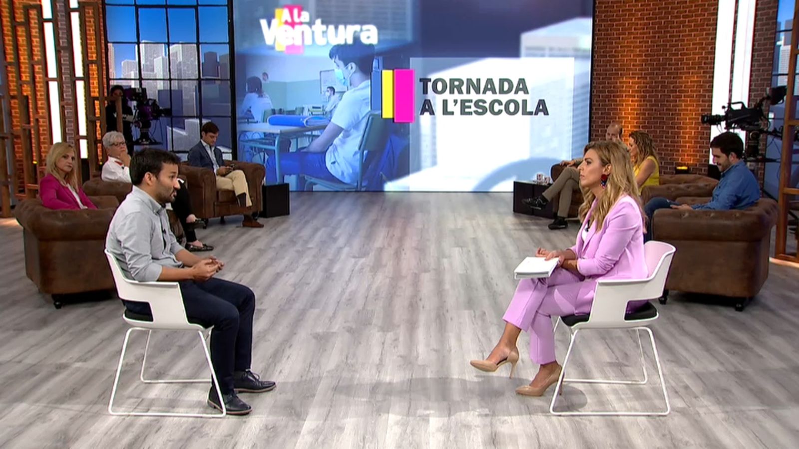 Entrevista del conseller d'Educació, Vicent Marzà, en el programa d'À Punt 'A la Ventura'