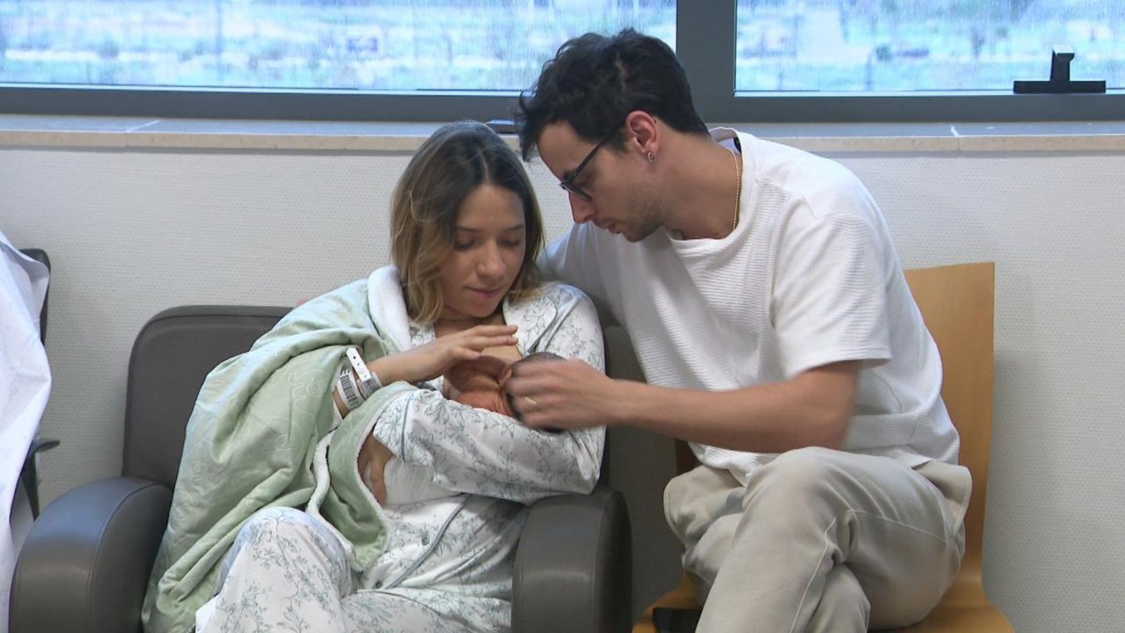 'EN CONTEXT' | La taxa de natalitat, a la baixa, s’aproxima als 40 anys