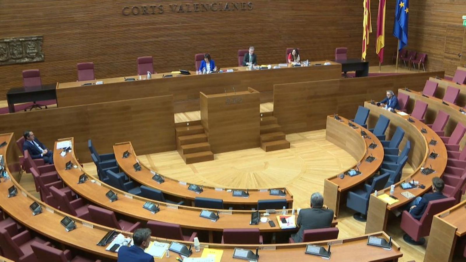 Una imatge de la comissió de reconstrucció en les Corts.