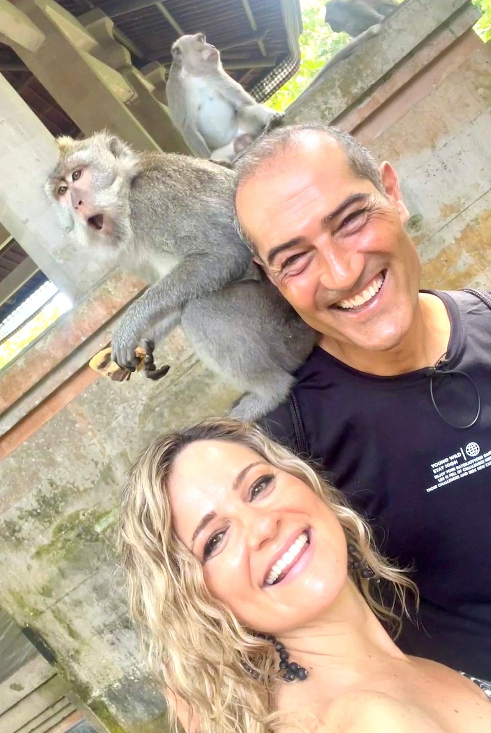 Rafa de Paterna, amb els micos típics de Bali