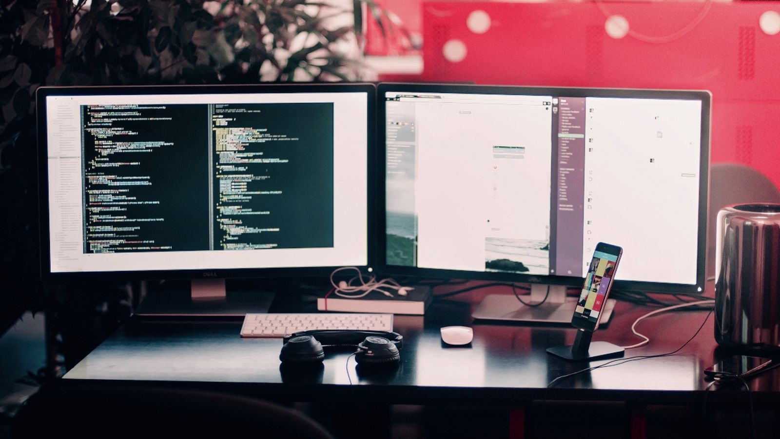 L’organització criminal cometia estafes massives per internet a través de 39 pàgines web fraudulentes i de banca electrònica