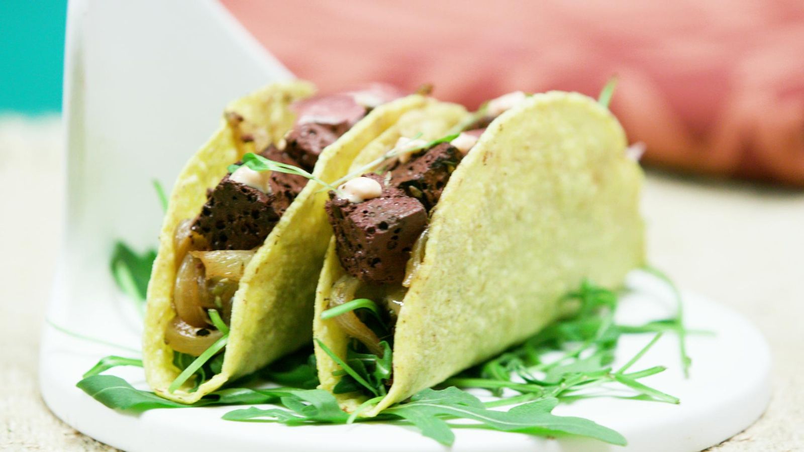 Tacos de sang amb ceba