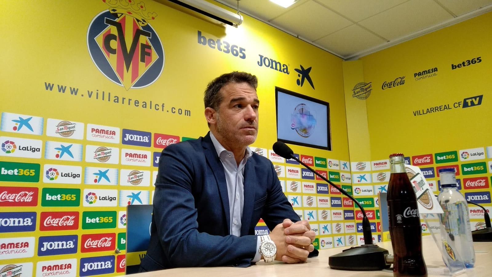 Luis García Plaza, en un moment de la roda de premsa Luis García Plaza, en un moment de la roda de premsa