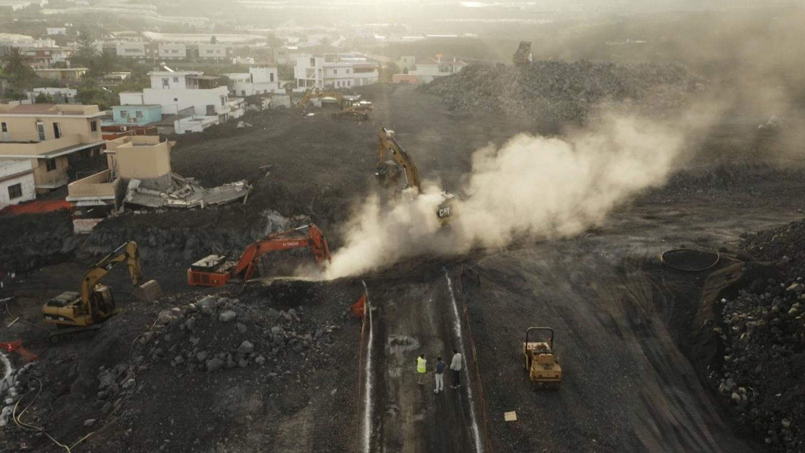 À Punt Notícies torna a recórrer l'illa de La Palma un any després de l'erupció del Cumbre Vieja