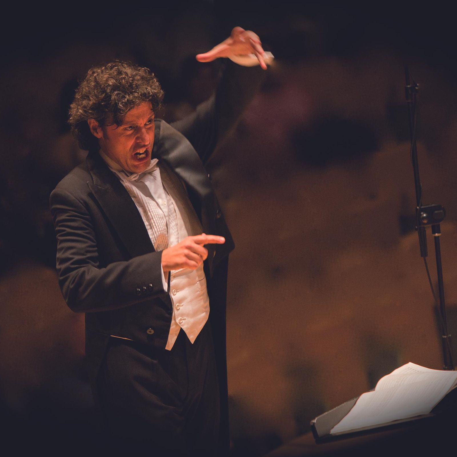 18.05.2025 | El musiquer 18.05.2025 | El musiquer