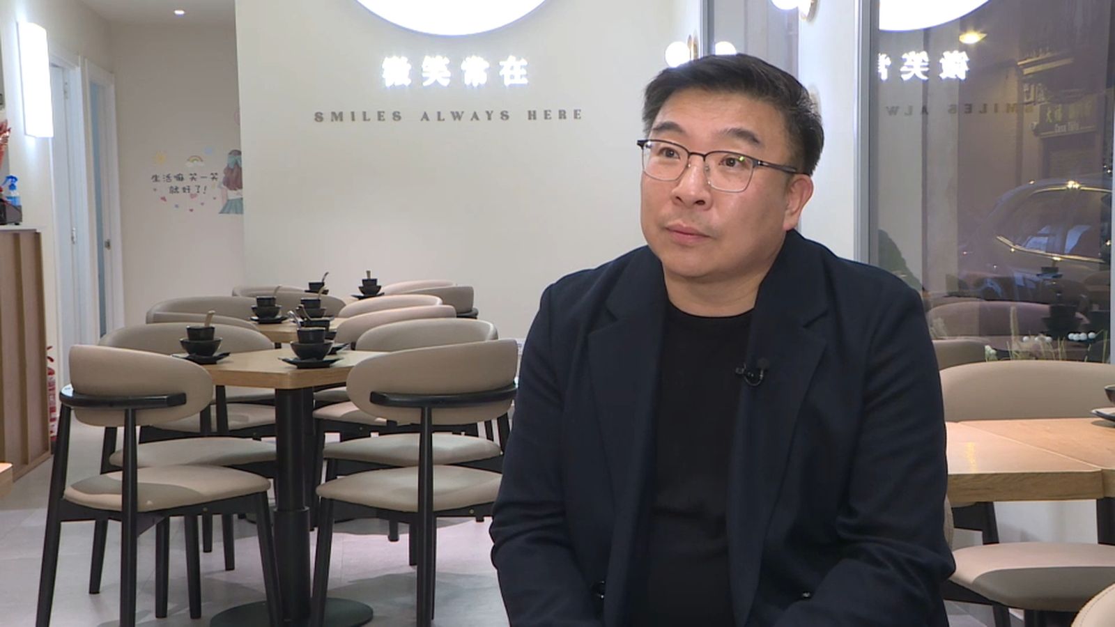 Antonio Liu Yang, durant l'entrevista d'À Punt