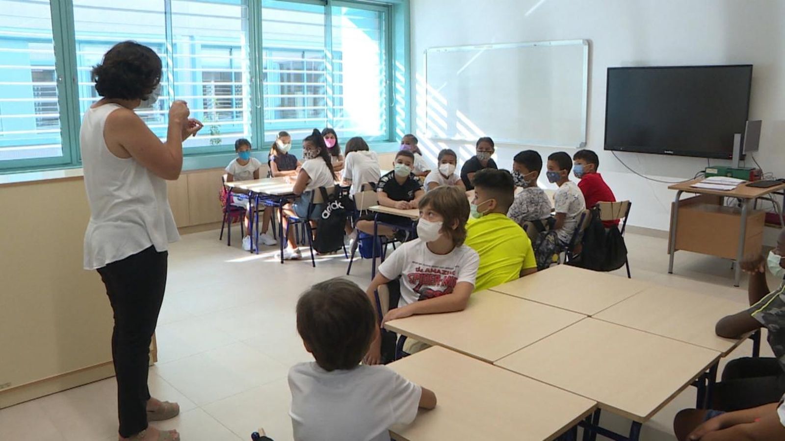 Els centres educatius es preparen per a la tornada a les aules després de Nadal Els centres educatius es preparen per a la tornada a les aules després de Nadal