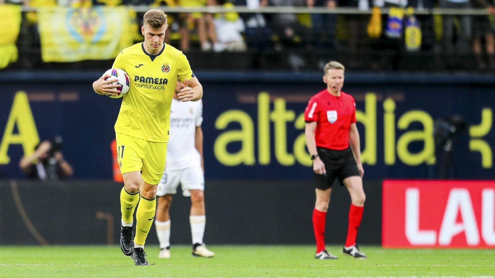 Sorloth, en un partit de la temporada passada