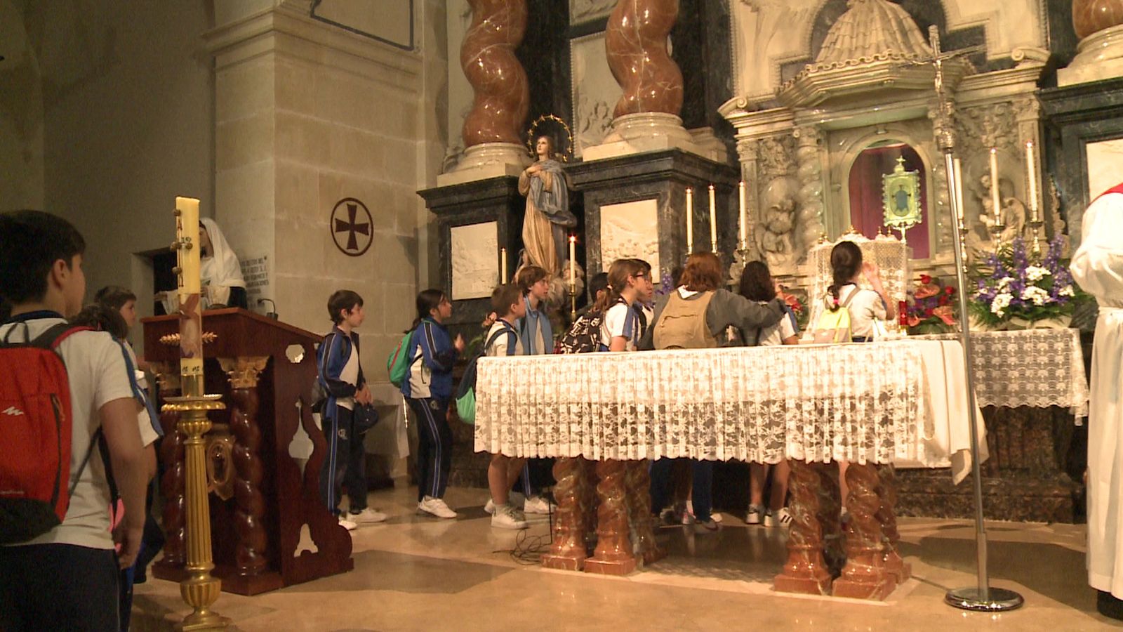 Alumnes de diversos centres visiten la Santa Faç