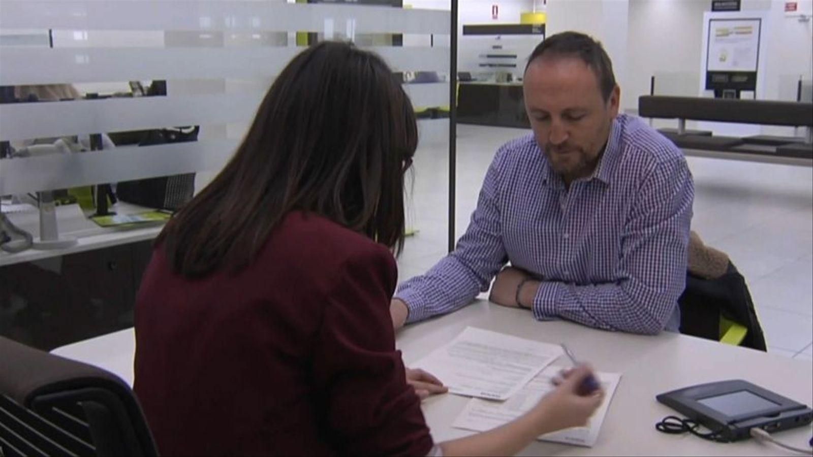 Un client sol·licita una hipoteca