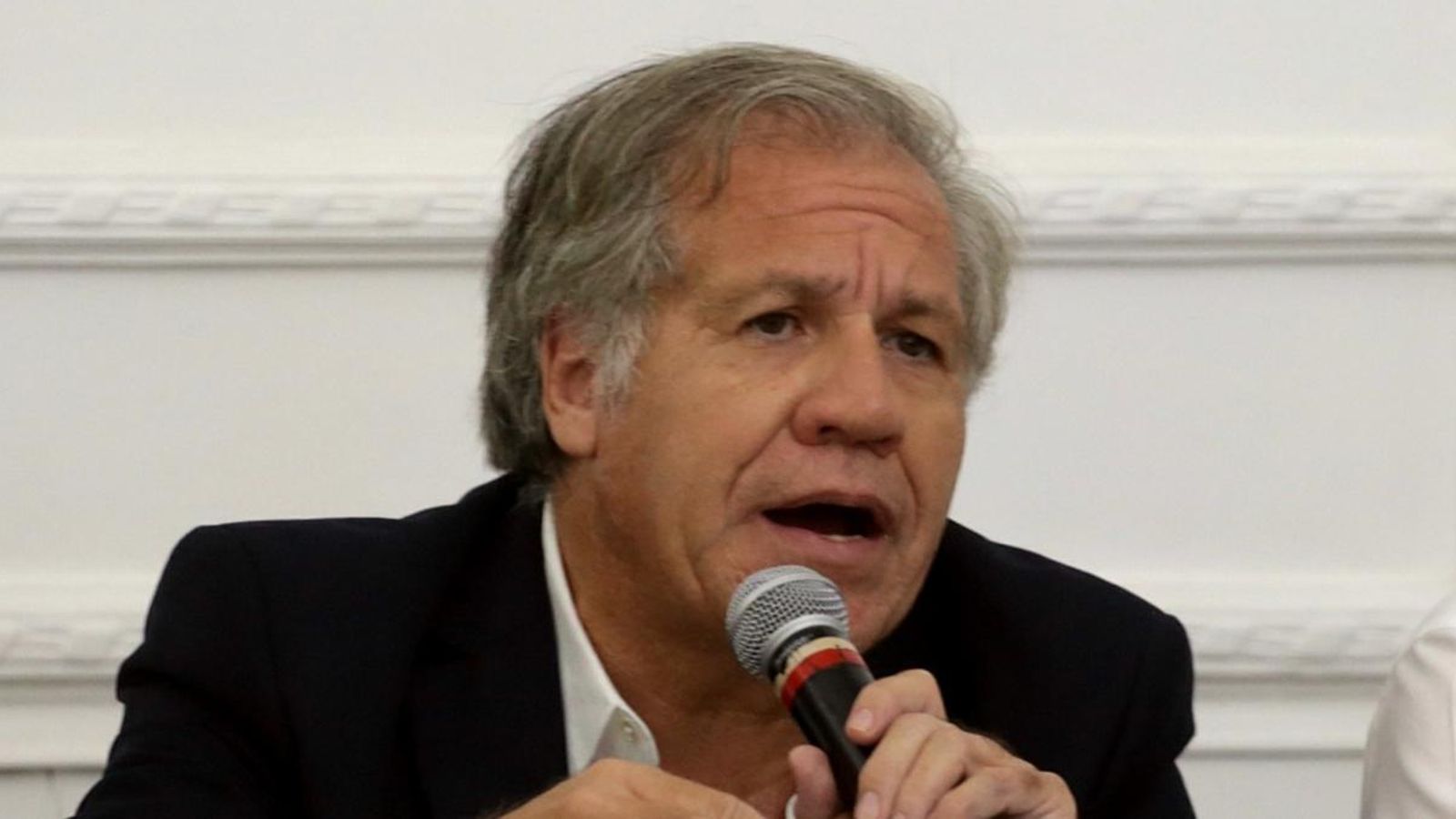 Almagro arremet contra Zapatero i l’acusa de “favors a la dictadura veneçolana”