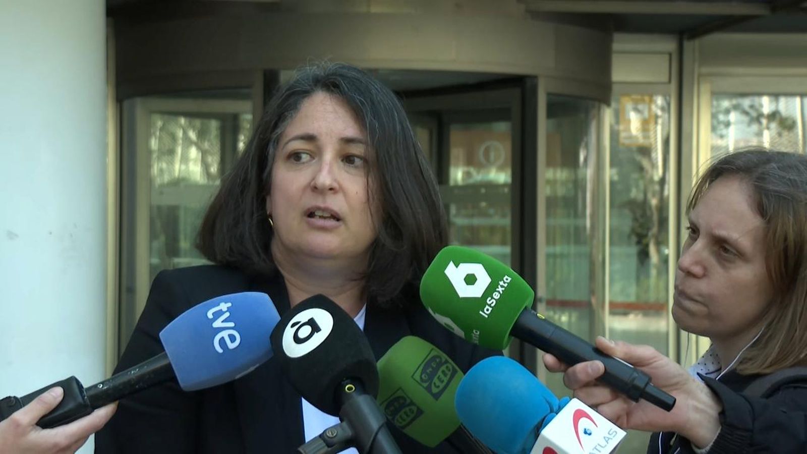 Declaracions d'una treballadora de l'112 a l'eixida de la Ciutat de la Justícia de València