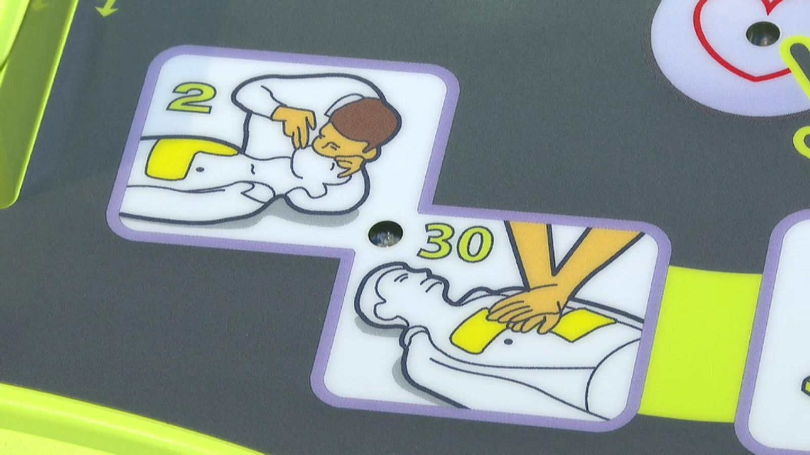 El desfibril·lador de la seu judicial no es va poder usar perquè no tenia suficient bateria