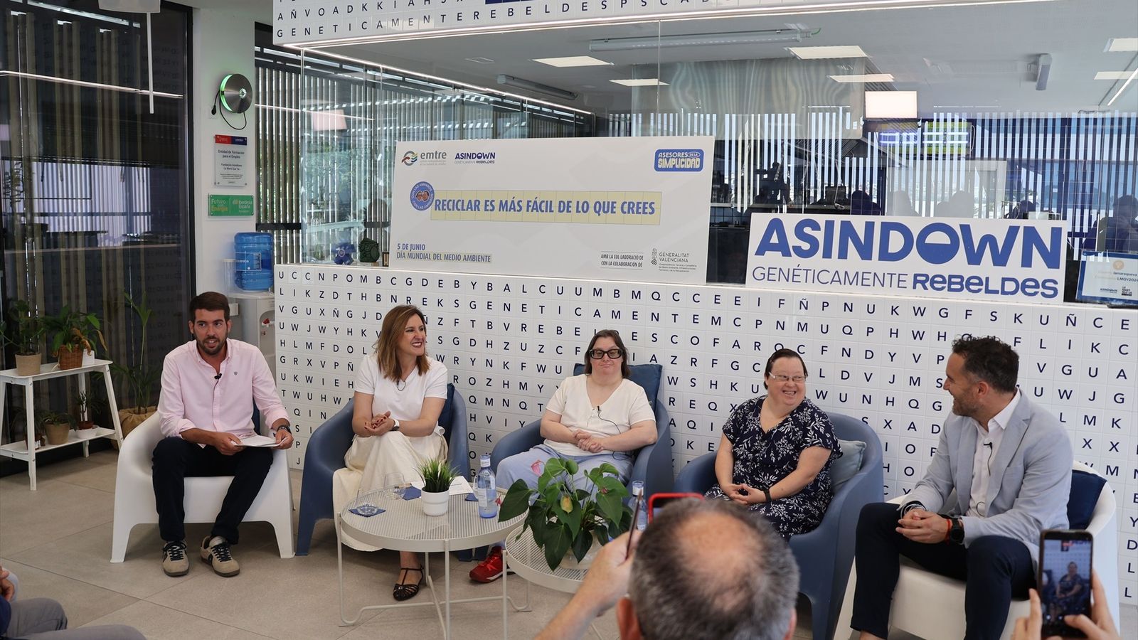 EMTRE, Asindown i l'Ajuntament de València
