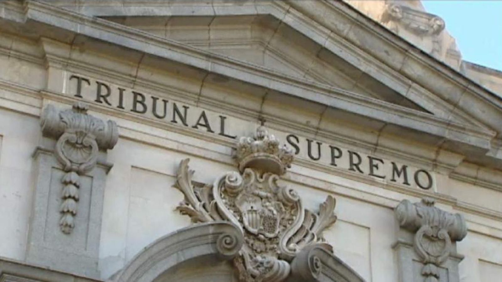 El Suprem rebutja la querella de Vox contra la tesi de Pedro Sánchez