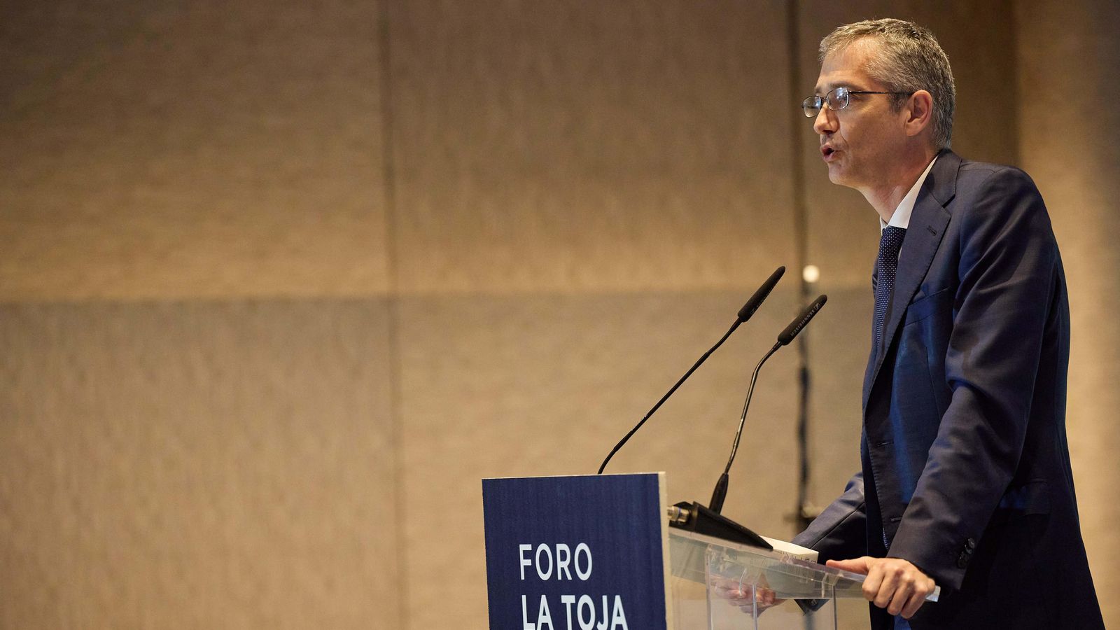 El governador del Banc d'Espanya, Pablo Hernández de Cos, en una imatge d'arxiu El governador del Banc d'Espanya, Pablo Hernández de Cos, en una imatge d'arxiu