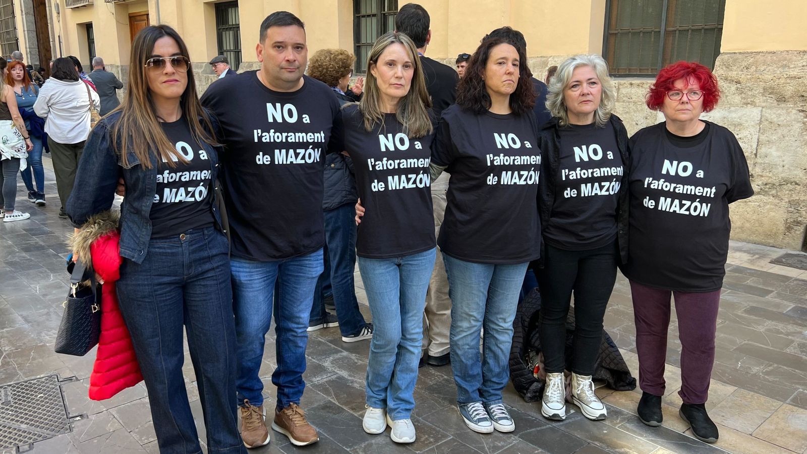 Els representants de les víctimes de la dana han estat este dilluns en l'Ajuntament de València