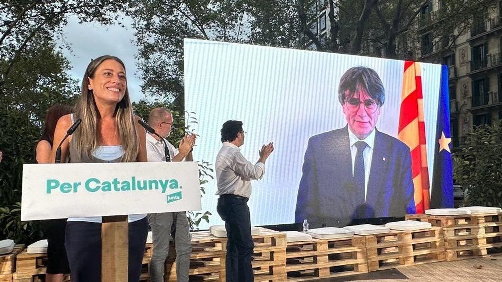 Puigdemont participa virtualment en l'acte final de campanya de Junts per al 23J