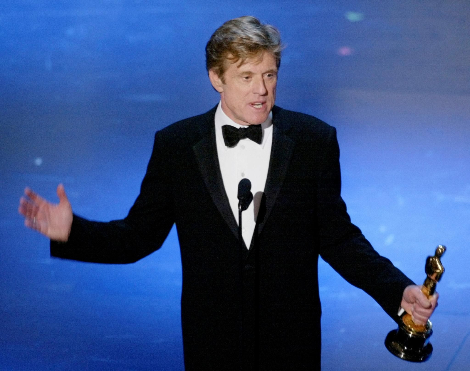 Redford rep l'Oscar honorífic el 2002