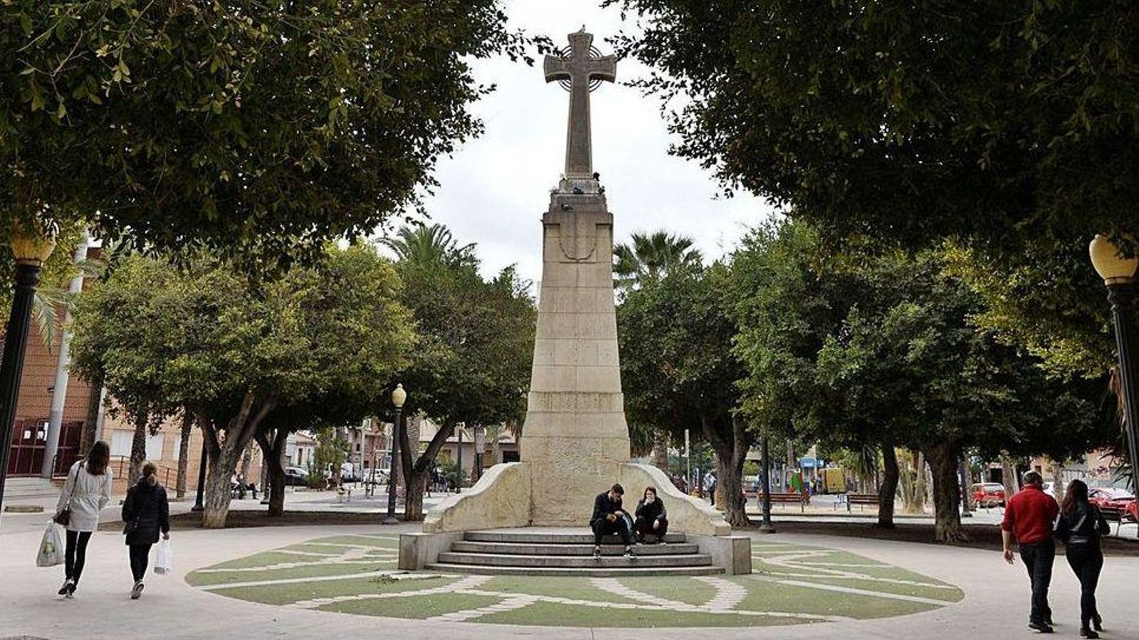 Imatge d'arxiu de la creu dels caiguts d'Elx