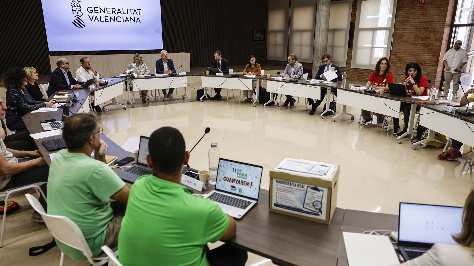 Les negociacions entre Educació i els sindicats continuaran diumenge