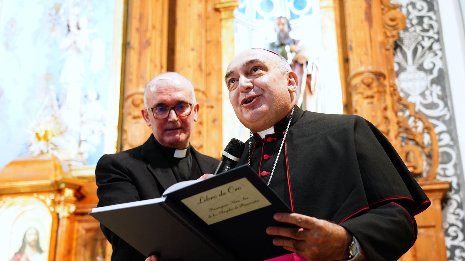 L'arquebisbe de València, monsenyor Enrique Benavent
