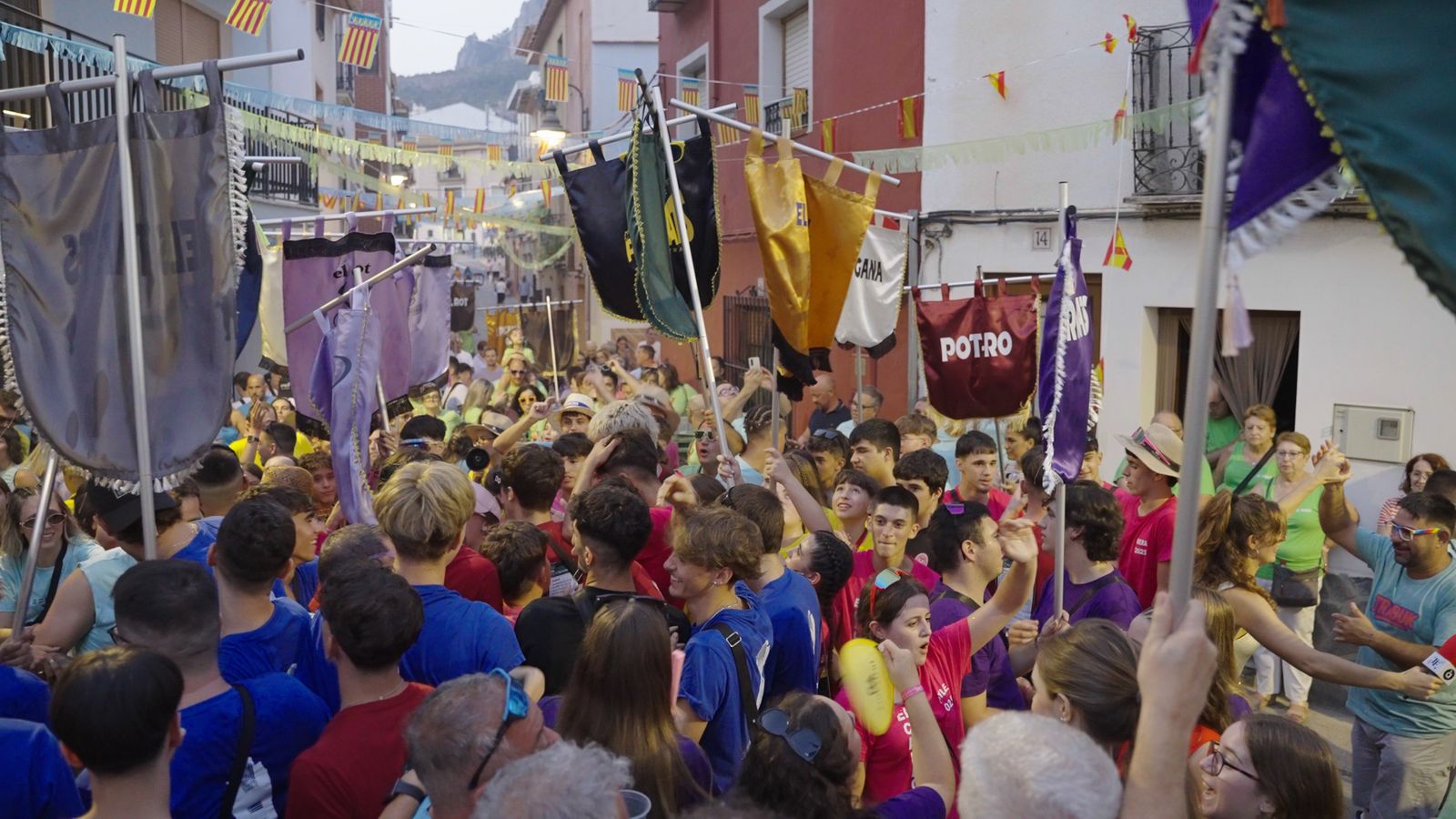Feste de Finestrat Arreplegà de barraques.Imagen fija015