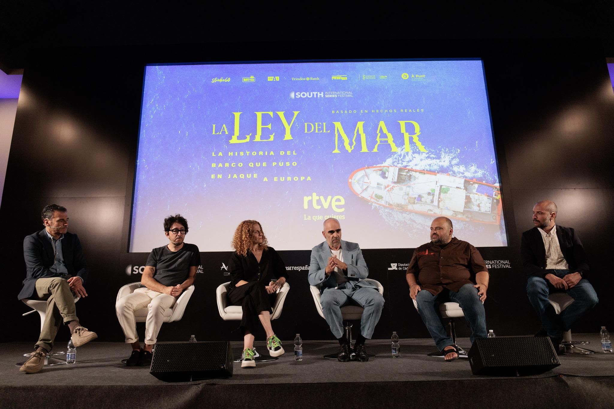 La ley del mar, una sèrie rodada a la Ciutat de la Llum d’Alacant i a aigües de Santa Pola