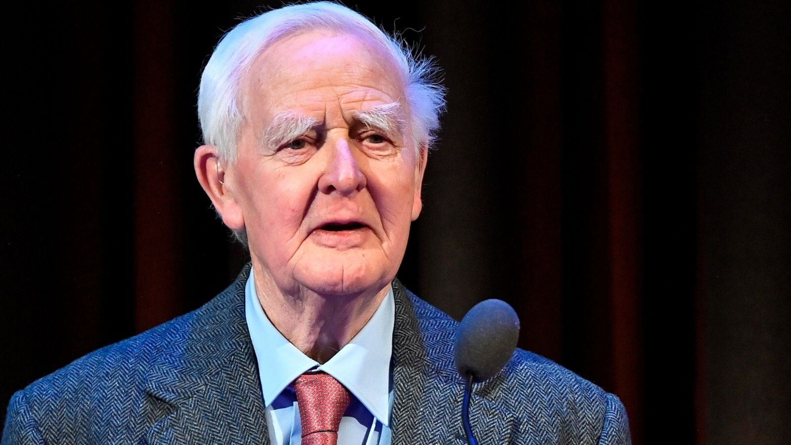 John Le Carré en una ceremonia a Estocolmo, Suècia, el 30 de enero de 2020