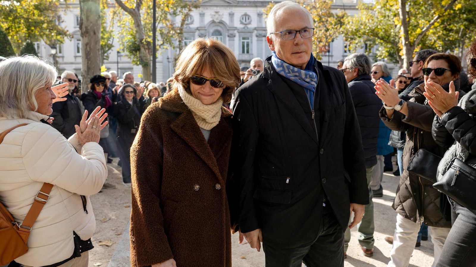 L’exmagistrat de l’Audiència Nacional, Baltasar Garzón (d), i la seua parella, l’exministra de Justícia, Dolores Delgado.