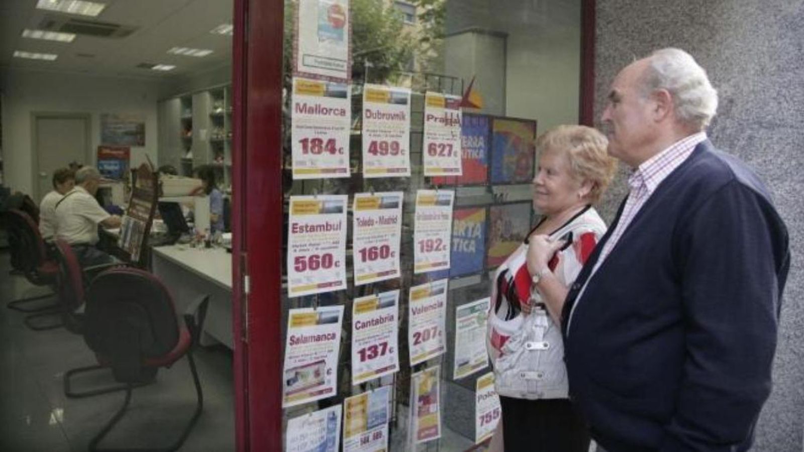 Els usuaris rebran en el compte o en la targeta amb la qual van realitzar el pagament la quantitat corresponent