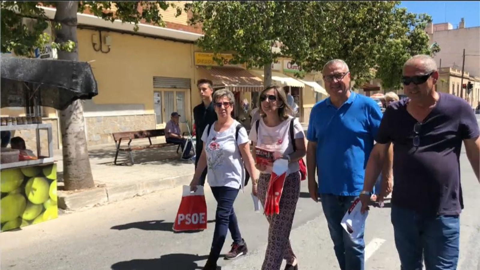 La candidata número dos a l'alcaldia d'Elx, María José Martínez ha visitat la pedania de Torre del Pla