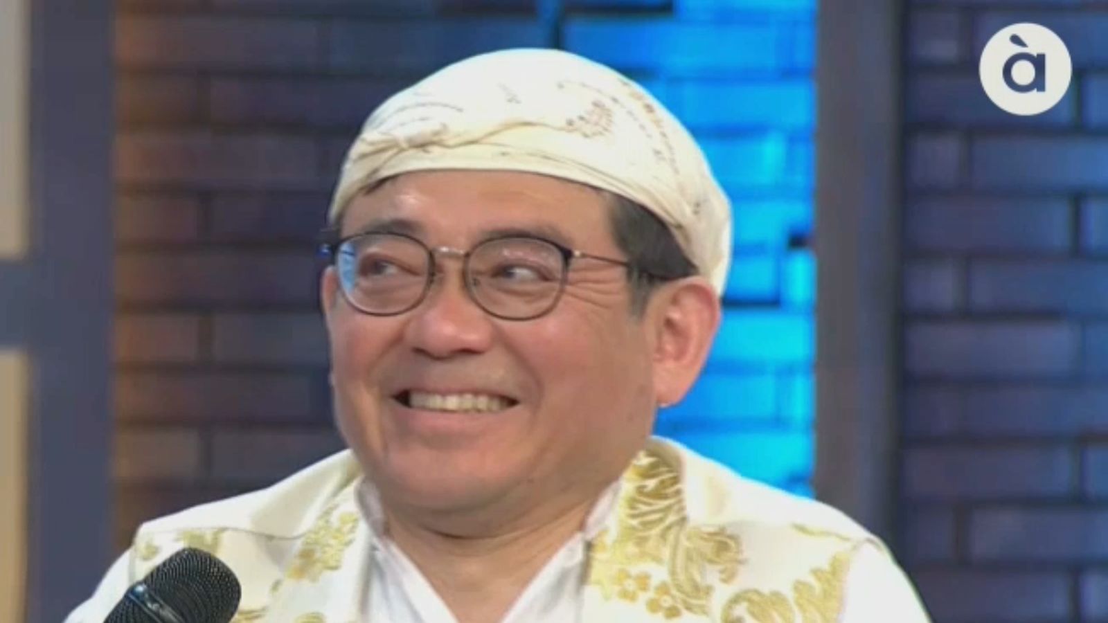 Hiroshi Fujii se sent una miqueta alcoià