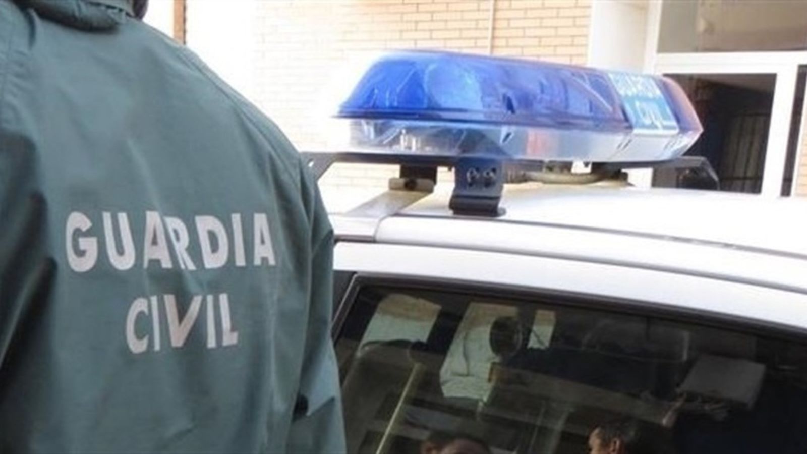 El van detindre diumenge de vesprada.