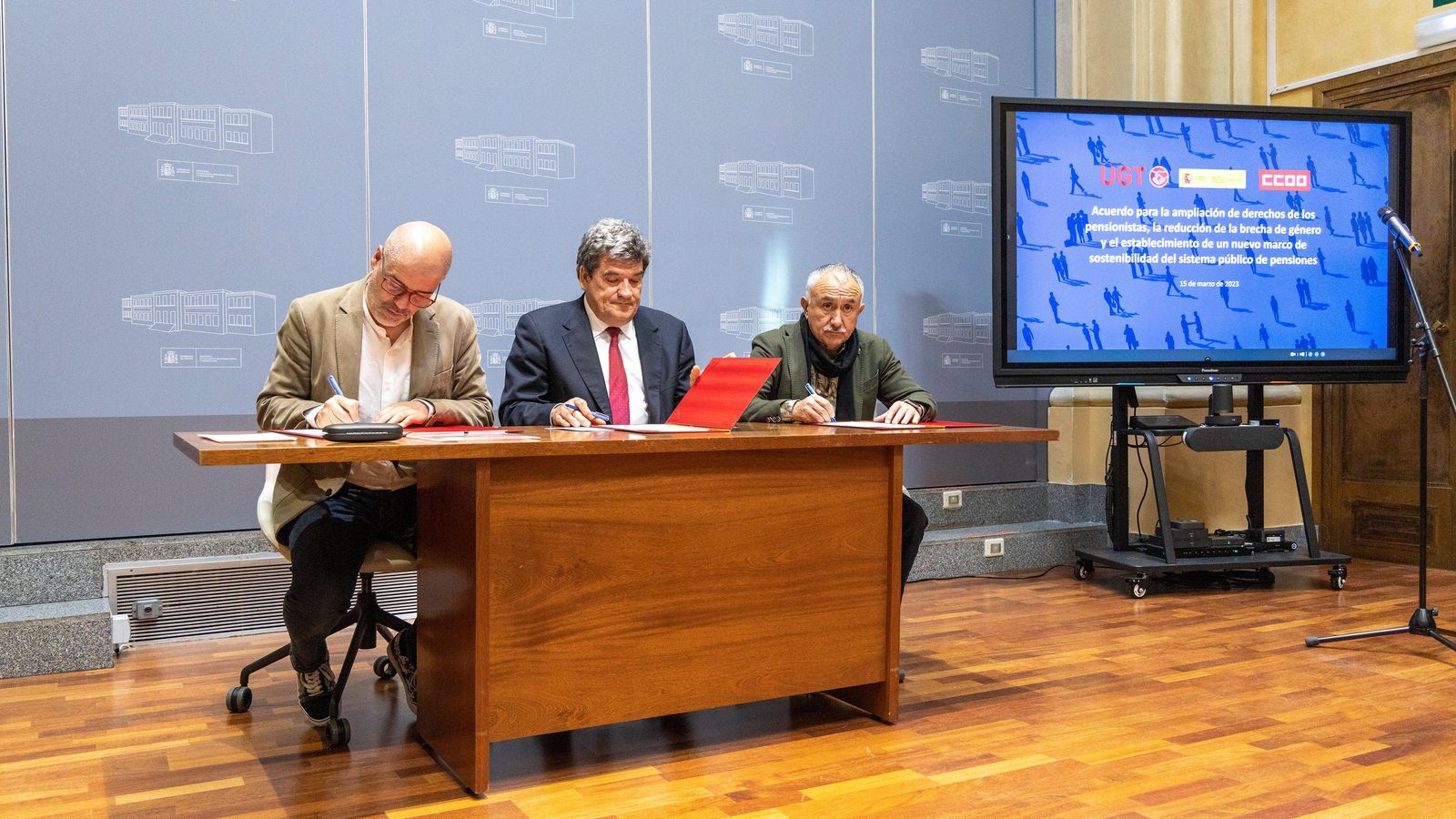 Escrivá i els sindicats majoritaris, aquest dimecres