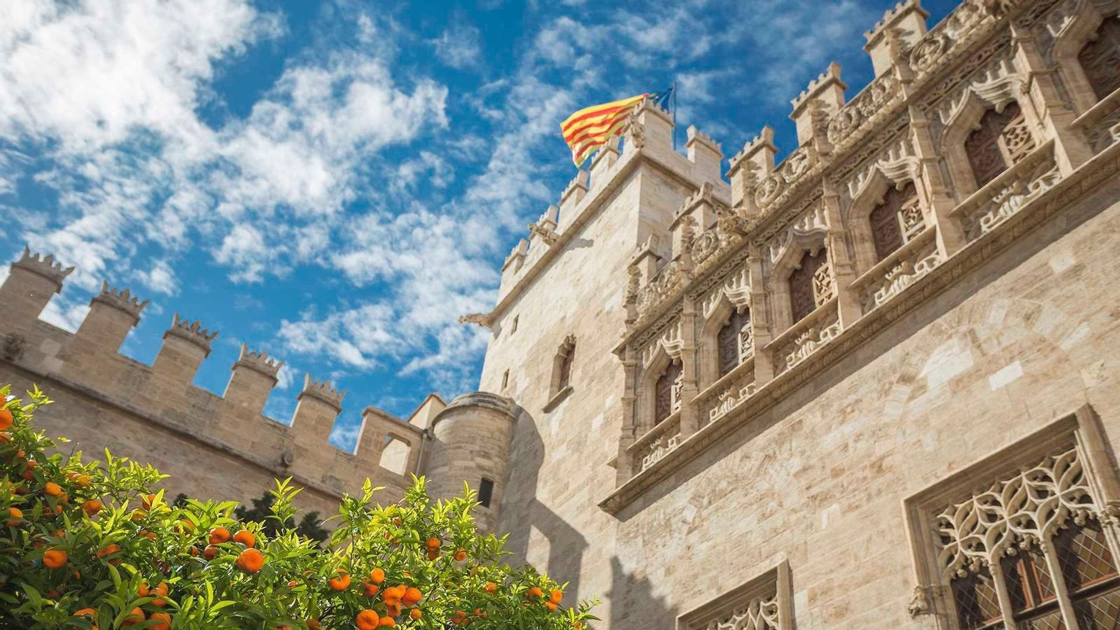 La Llotja és un dels monuments valencians que tornen a obrir els dilluns
